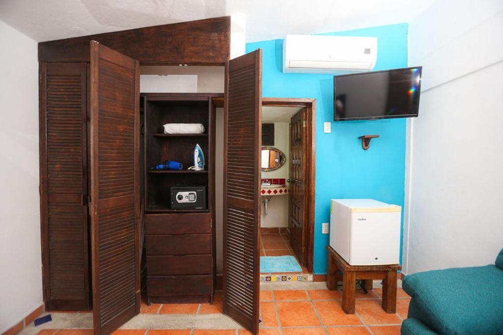 Ikaro Suites Colonial Cancún Buitenkant foto