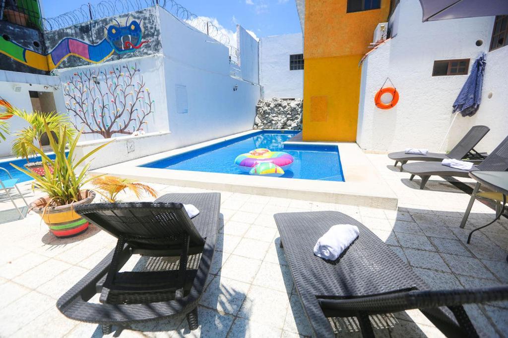 Ikaro Suites Colonial Cancún Buitenkant foto