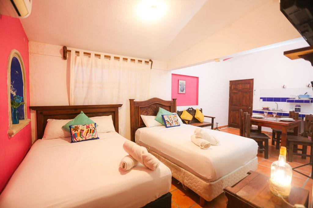 Ikaro Suites Colonial Cancún Buitenkant foto