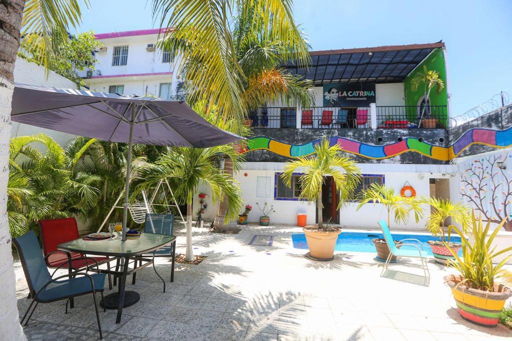 Ikaro Suites Colonial Cancún Buitenkant foto