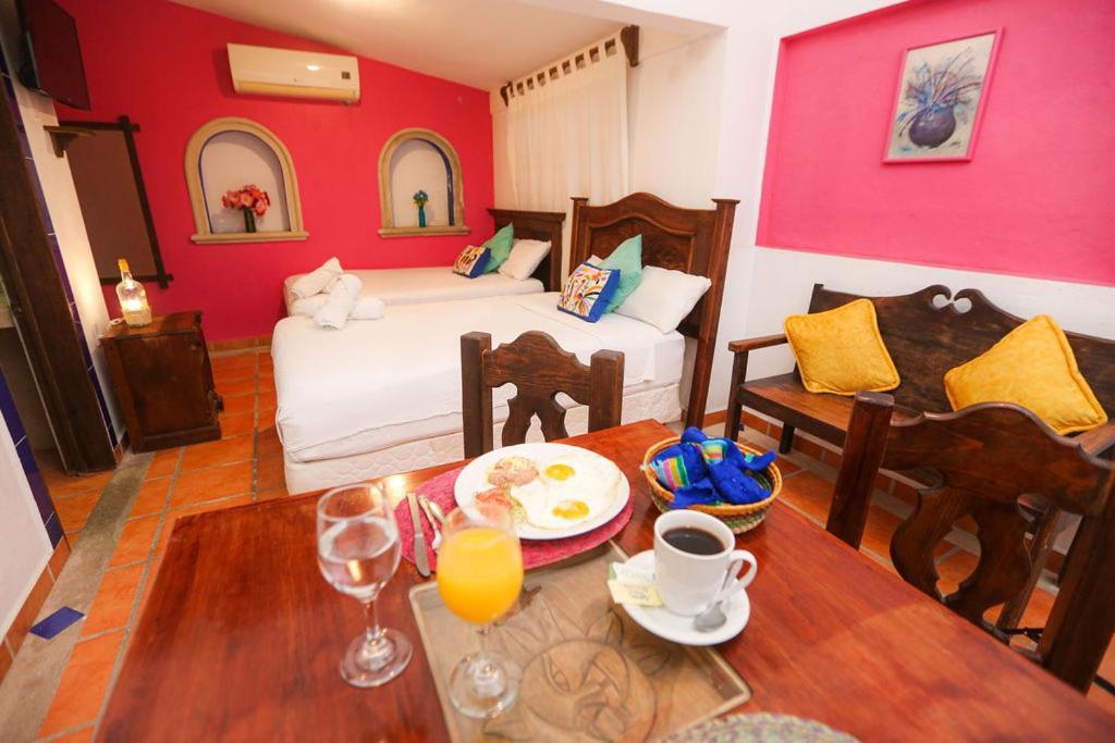 Ikaro Suites Colonial Cancún Buitenkant foto