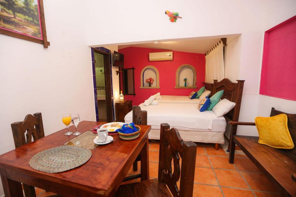 Ikaro Suites Colonial Cancún Buitenkant foto