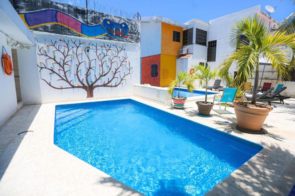 Ikaro Suites Colonial Cancún Buitenkant foto