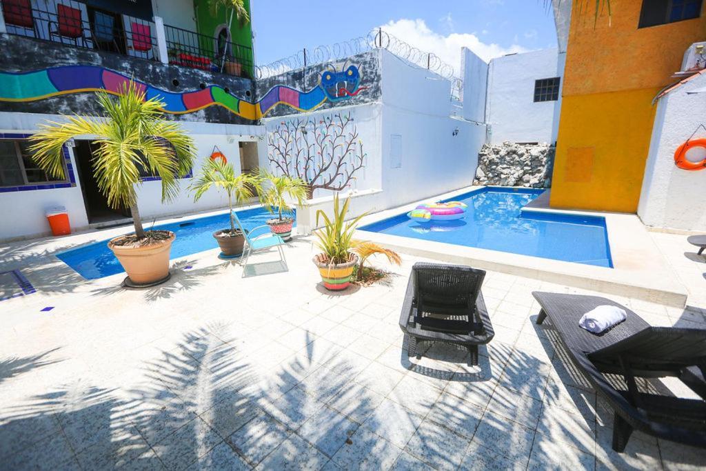 Ikaro Suites Colonial Cancún Buitenkant foto