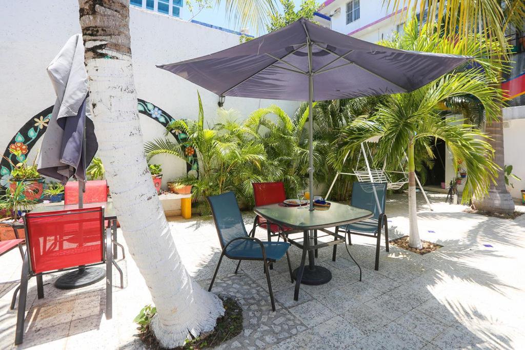 Ikaro Suites Colonial Cancún Buitenkant foto