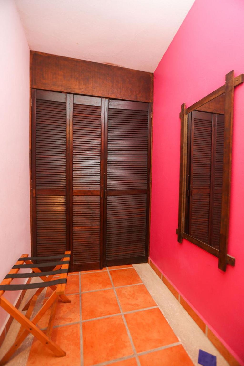 Ikaro Suites Colonial Cancún Buitenkant foto